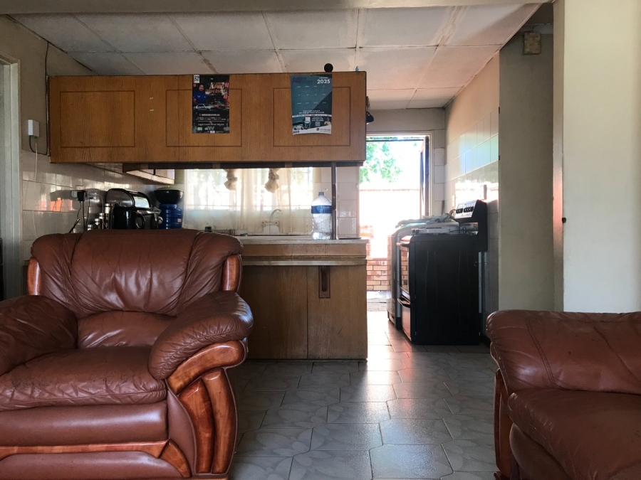 3 Bedroom Property for Sale in Heidedal Free State
